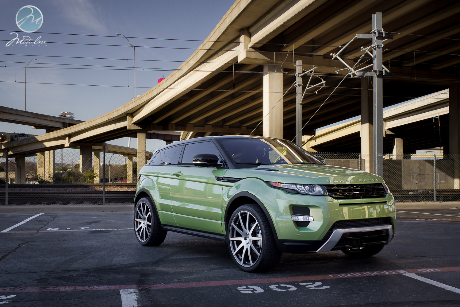 range rover evoque big wheels